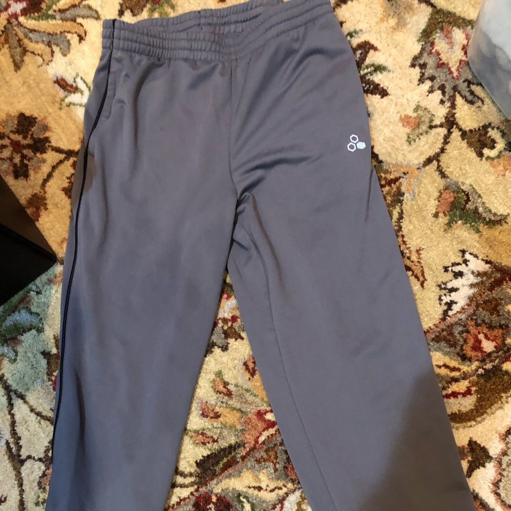 Boys 14/16 grey athletic pants